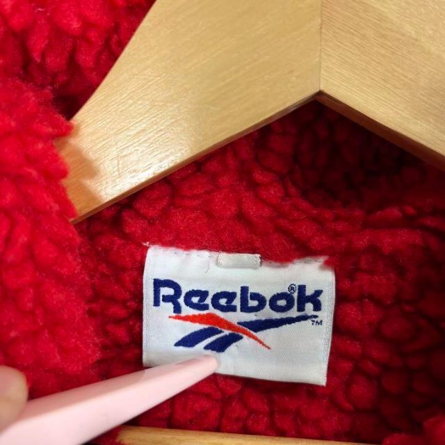 Reebok(リーボック)の90sヴィンテージ古着REEBOKリーボック　裏ボアフリースベンチコート　M黒赤 メンズのジャケット/アウター(ナイロンジャケット)の商品写真