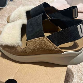 アグ(UGG)のサンダル　UGG(サンダル)