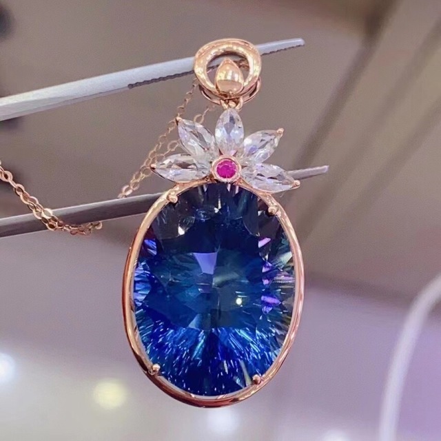 ⭐天然 トパーズ  ダイヤ ペンダントトップ k18 32.9ct