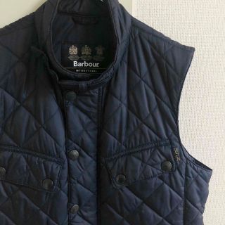 バーブァー(Barbour)のBarbour バブアー キルティング ベスト ハイネック 中綿 ネイビー S(ベスト)