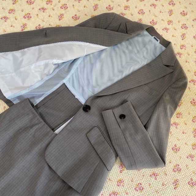 PSFA スカートスーツ 7 W64 洗濯可 春夏 涼しい 未使用に近い DMW
