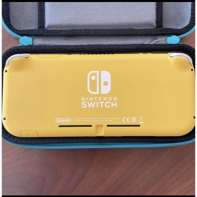 Nintendo Switch LITE イエロー