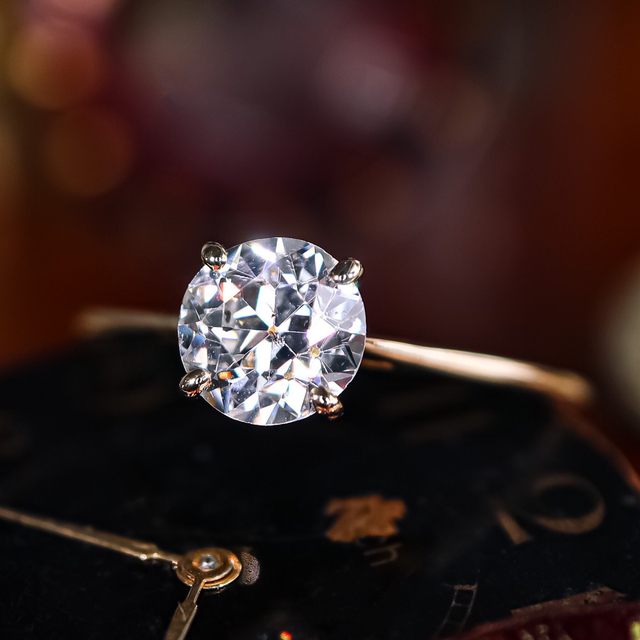 専用です　0.704ct アンティークダイヤモンド 華奢リング レディースのアクセサリー(リング(指輪))の商品写真