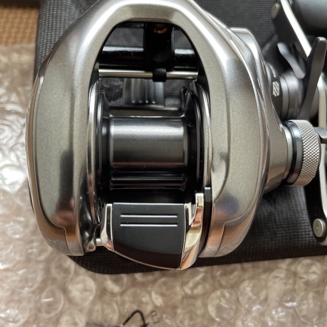 ナチュラルネイビー シマノ 15メタニウムDC HG 右ハンドル 後期
