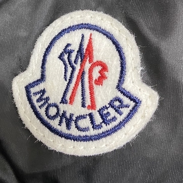 MONCLER(モンクレール)のモンクレール　エルミファー　0サイズ レディースのジャケット/アウター(ダウンコート)の商品写真