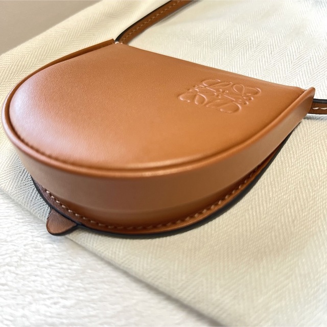 オシャレ 新品・未使用【LOEWE ☆ロエベ 】ヒールポーチ☆ミニポーチ