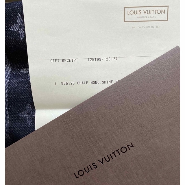 LOUIS VUITTON(ルイヴィトン)のM75123 ショール・モノグラム シャイン レディースのファッション小物(ストール/パシュミナ)の商品写真