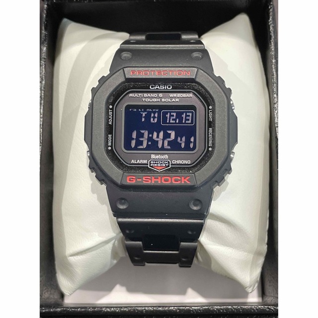 G-SHOCK(ジーショック)のG-SHOCK GW-B5600HR-1JF メンズの時計(腕時計(デジタル))の商品写真