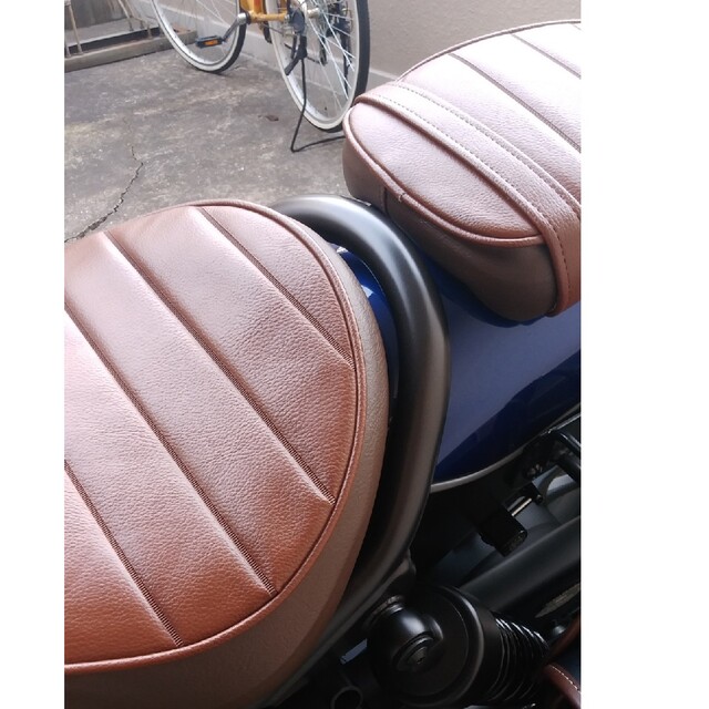 ホンダ(ホンダ)のレブル250、500シートカバー 自動車/バイクのバイク(パーツ)の商品写真