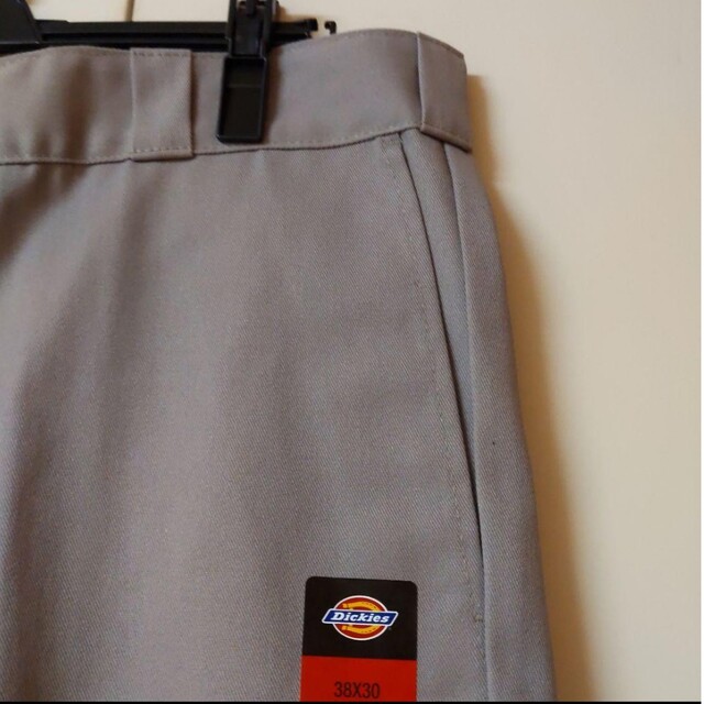 Dickies(ディッキーズ)の新品 38x30 ワークパンツ ディッキーズ シルバー メンズのパンツ(ワークパンツ/カーゴパンツ)の商品写真