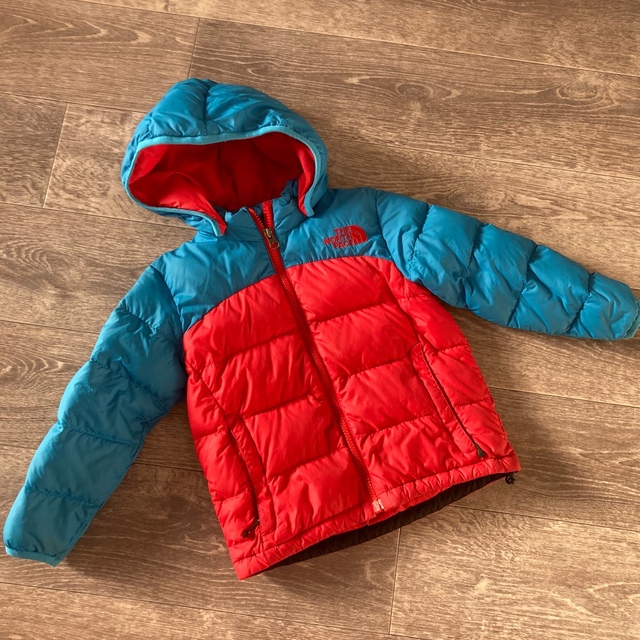 THE NORTH FACE(ザノースフェイス)のNorthface ダウンジャケット　100 キッズ/ベビー/マタニティのキッズ服男の子用(90cm~)(ジャケット/上着)の商品写真