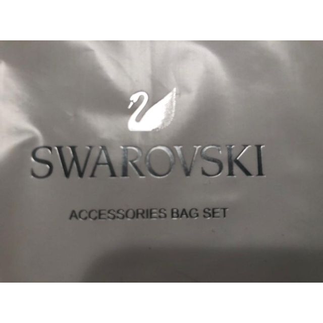 SWAROVSKI(スワロフスキー)の新品、未開封 ♡　SWAROVSKI スワロフスキー　ノベルティ ポーチセット レディースのファッション小物(ポーチ)の商品写真