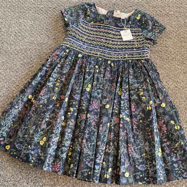 Bonpoint(ボンポワン)のボンポワン デュセス 6a キッズ/ベビー/マタニティのキッズ服女の子用(90cm~)(ワンピース)の商品写真