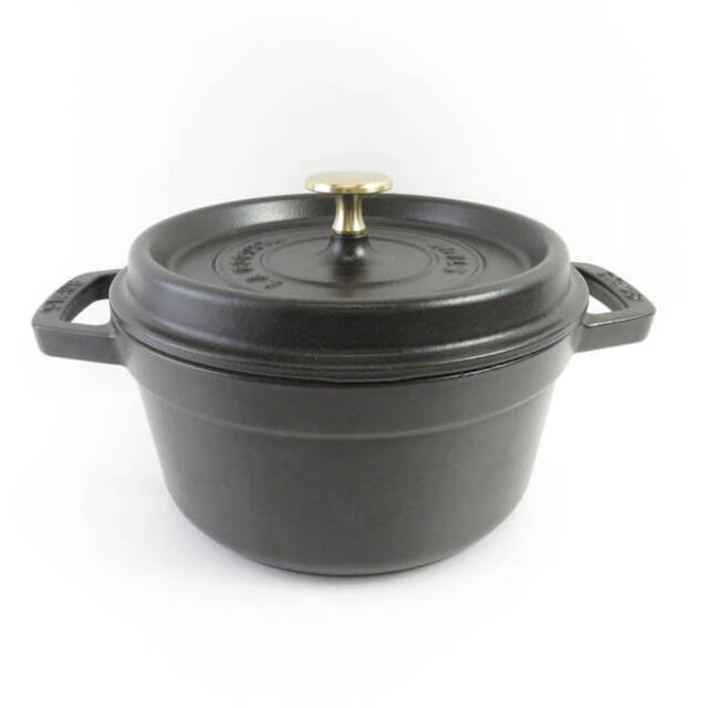 キッチン/食器美品 STAUB ストウブ ピコココットラウンド 両手鍋 1点 ブラック系 20cm 調理器具 料理 鋳物 ホーロー SU3564Q