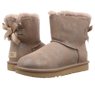 週末セール 新品Ugg レア物トーシューズみたいなフワフワ