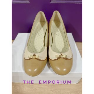 ジエンポリアム(THE EMPORIUM)のTHE EMPORIUM デザイン パンプス(ハイヒール/パンプス)