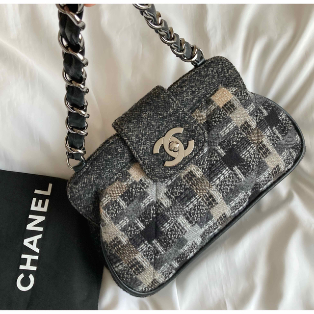CHANEL(シャネル)の専用♡シャネル　CHANEL ツイード　チェーン　ショルダーバッグ  レディースのバッグ(ショルダーバッグ)の商品写真