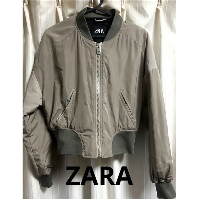 ZARA(ザラ)のZARA ショート丈ブルゾン レディースのジャケット/アウター(ブルゾン)の商品写真