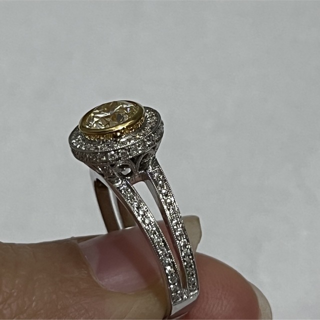 k18YG/WG 一粒ダイヤモンド　1.060ct 指輪　新品 レディースのアクセサリー(リング(指輪))の商品写真