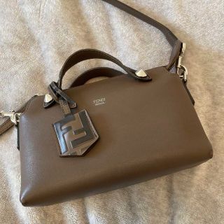 フェンディ バイザウェイの通販 1,000点以上 | FENDIを買うならラクマ