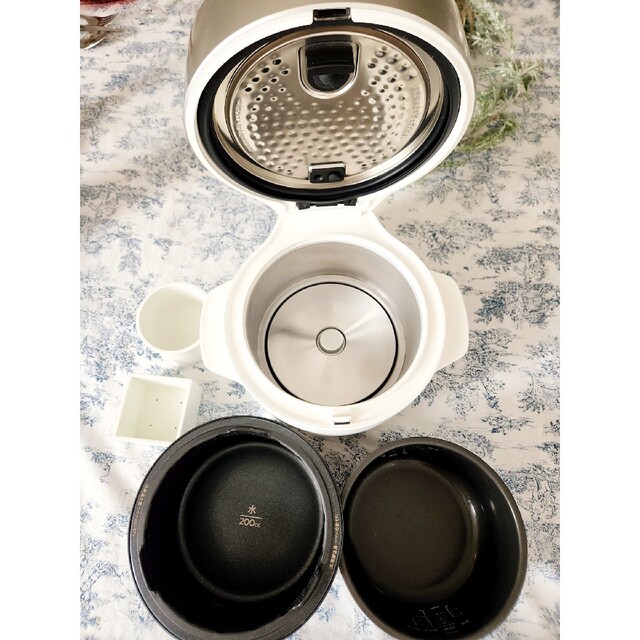 バルミューダ炊飯器 バルミューダ炊飯器