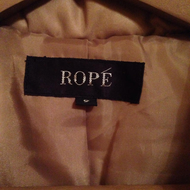 ROPE’(ロペ)のROPE 中綿ダッフル 訳あり格安 美品 9号※アンタイトル、23区 レディースのジャケット/アウター(ダウンジャケット)の商品写真