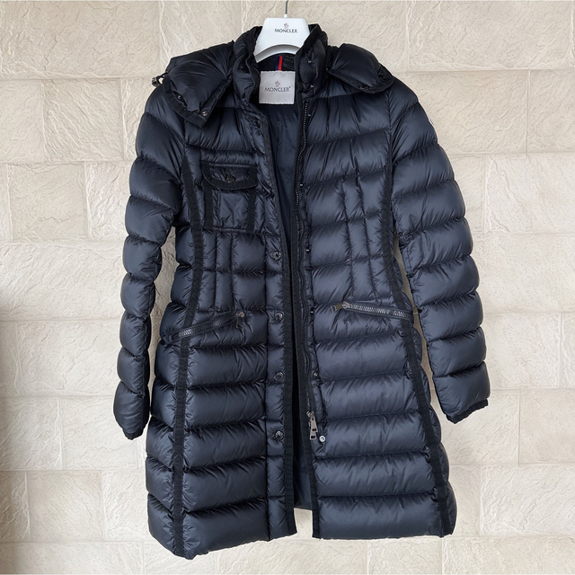 新品タグ付け☆  moncler   Hermine  サイズ0  ブラック