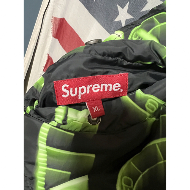 supreme Watches Reversible Puffy Jacket メンズのジャケット/アウター(ダウンジャケット)の商品写真