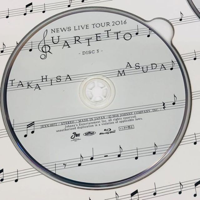 NEWS/NEWS LIVE TOUR 2016 QUARTETTO〈初回盤・… エンタメ/ホビーのDVD/ブルーレイ(ミュージック)の商品写真