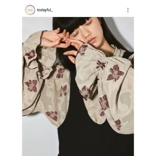 トゥデイフル(TODAYFUL)の【美品】TODAYFUL Cut Jacquard Gather Blouse(シャツ/ブラウス(長袖/七分))