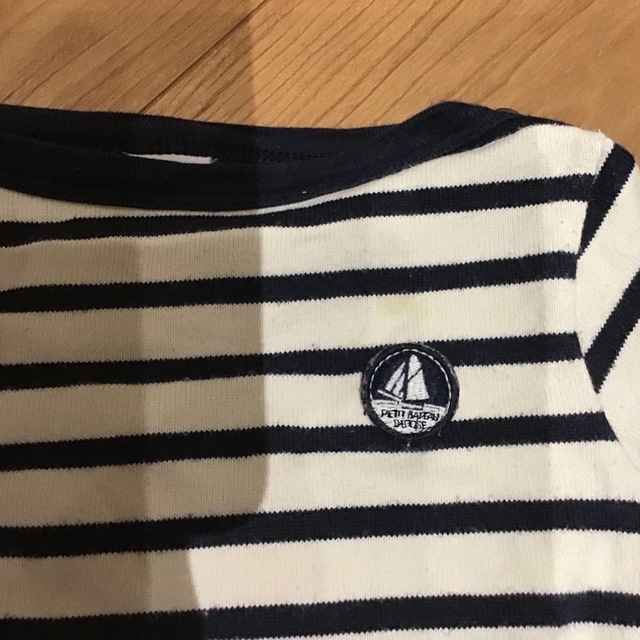 PETIT BATEAU(プチバトー)の80 長袖Tシャツ キッズ/ベビー/マタニティのベビー服(~85cm)(シャツ/カットソー)の商品写真