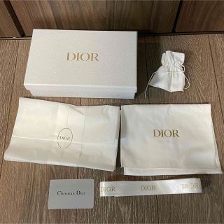 ディオール(Dior)のディオール　箱　DIOR  ギフトボックス　巾着　ディオール(ラッピング/包装)
