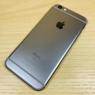 アップル(Apple)のﾊﾞｯﾃﾘｰ100％ SIMﾌﾘｰ iPhone6s 32GB P131(スマートフォン本体)