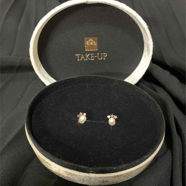 TAKE-UP(テイクアップ)のTAKE-UP ピアスk18 レディースのアクセサリー(ピアス)の商品写真