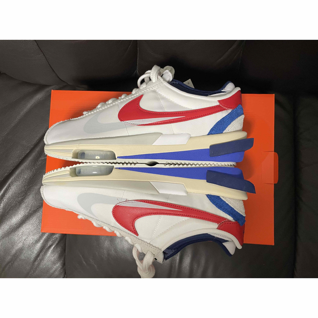 NIKE(ナイキ)の新品未使用 sacai × NIKE ZOOM CORTEZ 28cm メンズの靴/シューズ(スニーカー)の商品写真