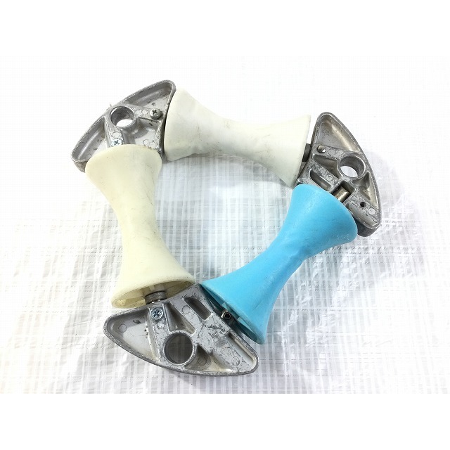☆中古品☆SWCC 昭和電線 ケーブル延線用ローラー TR-H-100M 3面 ☆中古品☆SWCC 昭和電線 ケーブル延線用ローラー TR-H-100M 3面