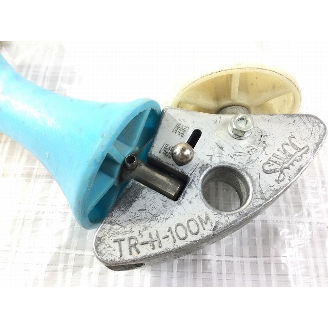 ☆中古品☆SWCC 昭和電線 ケーブル延線用ローラー TR-H-100M 3面 ☆中古品☆SWCC 昭和電線 ケーブル延線用ローラー TR-H-100M 3面