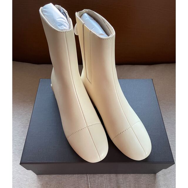 Maison Martin Margiela(マルタンマルジェラ)の新品 RAF SIMONS レディース SOLARIS HIGH ショートブーツ レディースの靴/シューズ(ブーツ)の商品写真