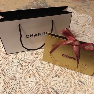 シャネル(CHANEL)のシャネル　CHANEL 限定　ギフトボックス　紙袋　ショップ袋　ショッパー(ラッピング/包装)