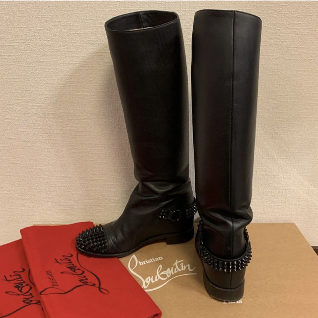 Christian Louboutin   ルブタン ブーツ スタッズブラックの通販 by