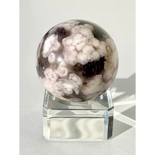 黒桜瑪瑙】スフィア 夜桜 天然石 ドゥルージーあり ☆アクリル台座付き