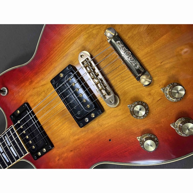 Yamaha SG1000 Red Sunburst (1983) 左利き 楽器のギター(エレキギター)の商品写真