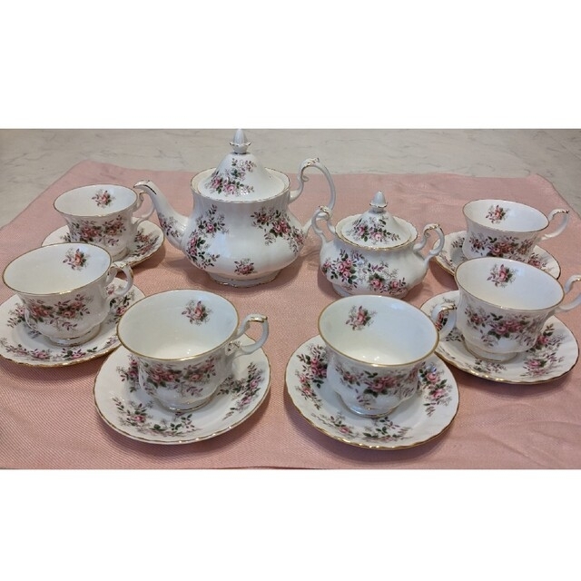 最新の激安 ROYAL ALBERT ロイヤルアルバート - 食器 - zoopalic.com