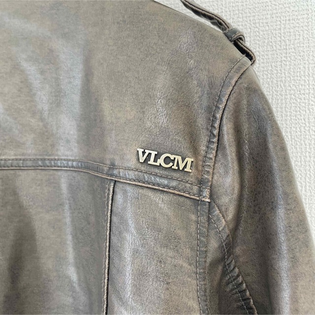 volcom(ボルコム)のボルコム　レザージャケット　フライトジャケット　ブラウン メンズのジャケット/アウター(レザージャケット)の商品写真
