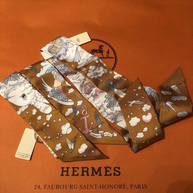 売れ筋がひクリスマスプレゼント！ Hermes - 新品 エルメス ツイリー