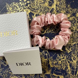 ディオール(Dior)のDIOR ノベルティ　シュシュ(ヘアゴム/シュシュ)