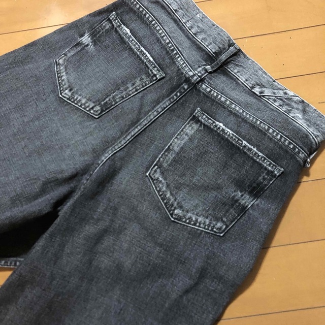 upper hights(アッパーハイツ)のupper hights グレー デニム　24 レディースのパンツ(デニム/ジーンズ)の商品写真