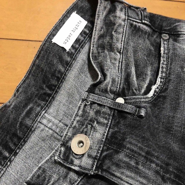 upper hights(アッパーハイツ)のupper hights グレー デニム　24 レディースのパンツ(デニム/ジーンズ)の商品写真