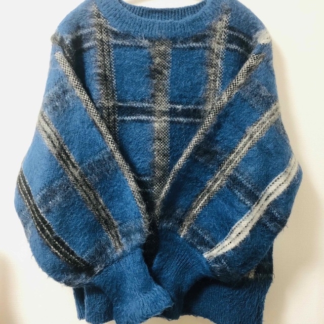 Ameri VINTAGE(アメリヴィンテージ)のアメリヴィンテージ  MOHAIR STRANGE CHECK KNIT  レディースのトップス(ニット/セーター)の商品写真