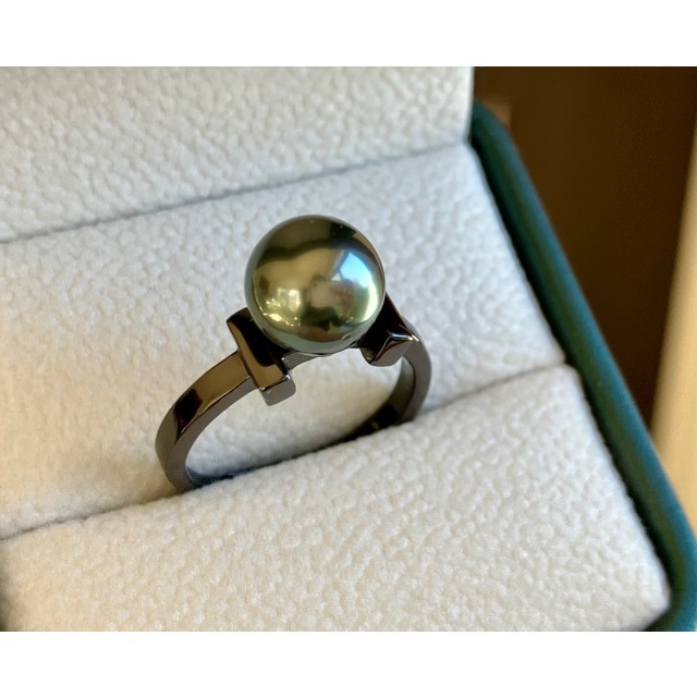 タヒチ黒蝶真珠リング　特別価格 レディースのアクセサリー(リング(指輪))の商品写真
